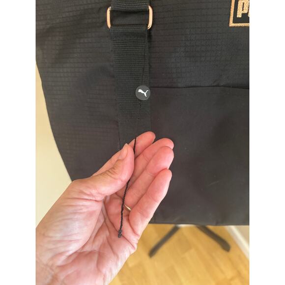 Puma Jane Black Gold Logo Tote Travel Shoulder Lightweight Front Pocket Duffle - Picture 8 of 10